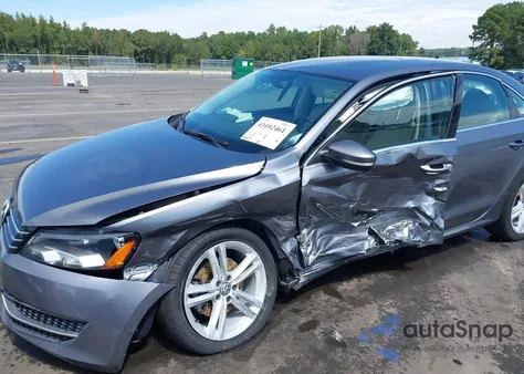 2015 Volkswagen Passat 2.0L Tdi Se из США, поврежденный, VIN 1VWBV7A3XFC092475